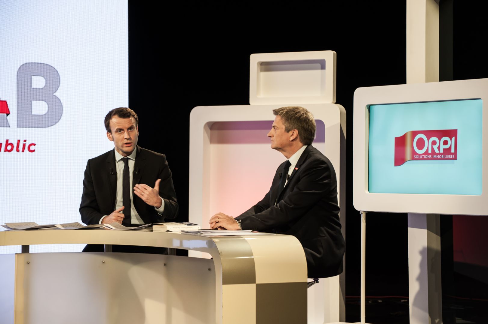 fg_2016_11_28_orpilab-macron-2-1 photo : fg_2016_11_28_orpilab-macron-2-1