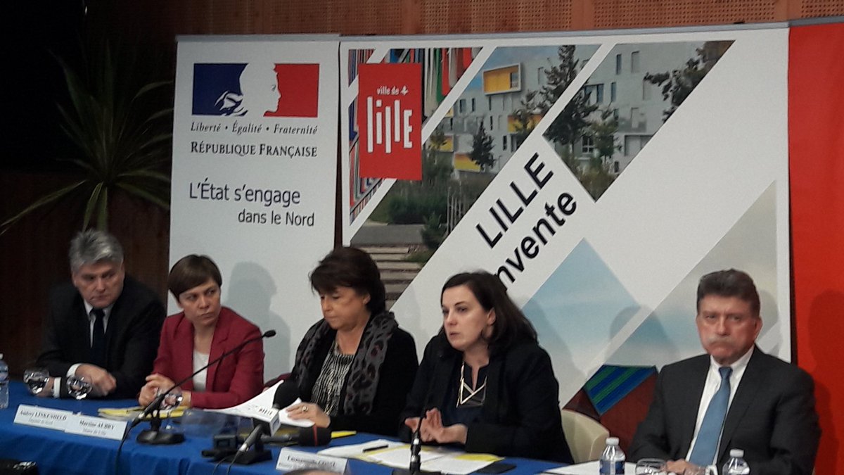 Emmanuelle Cosse et Martine Aubry photo : Emmanuelle Cosse et Martine Aubry