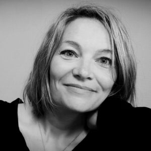 Caroline THEUIL