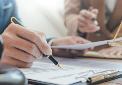 « Vérifiez la solvabilité de votre acquéreur ! »; Anne-Claude Poncet Expert immobilier BusinessFil