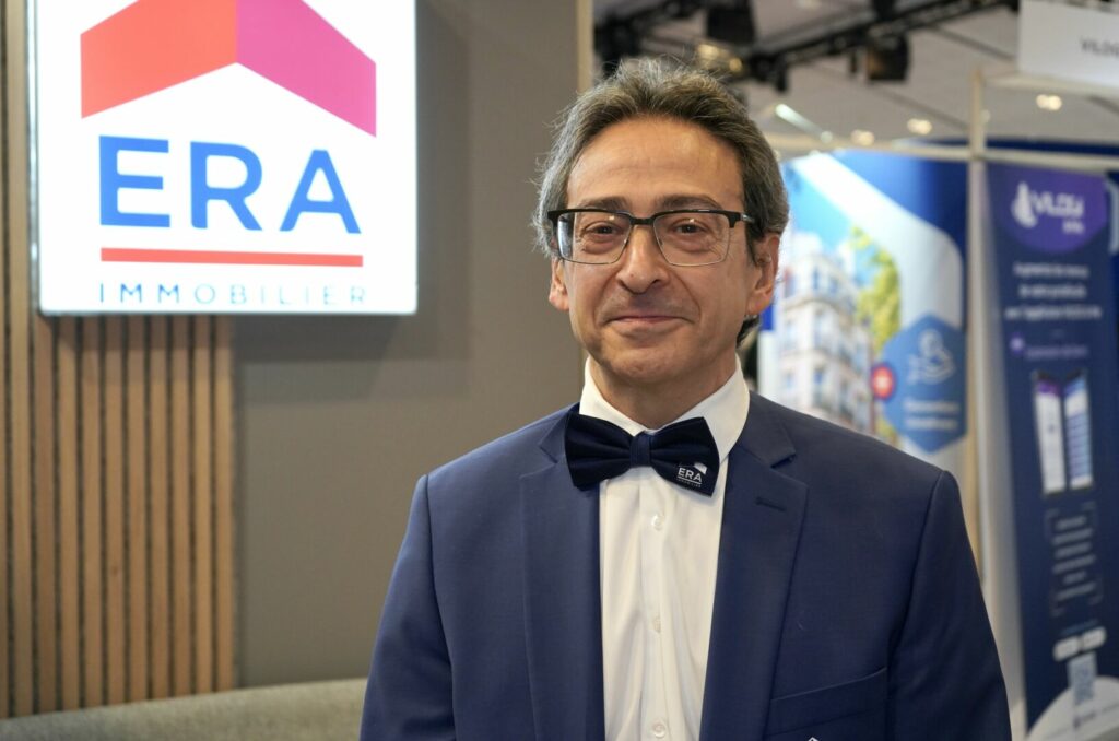 photo : Journal de l'agence Eric Allouche Congrès FNAIM