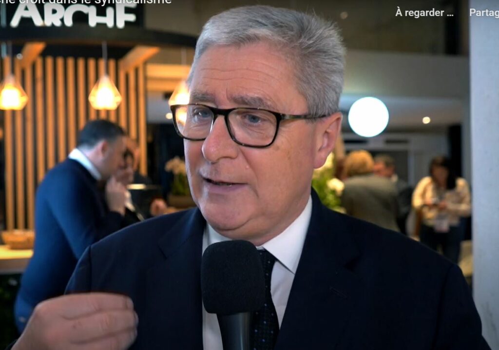 photo : journal de l'agence Philippe Briand